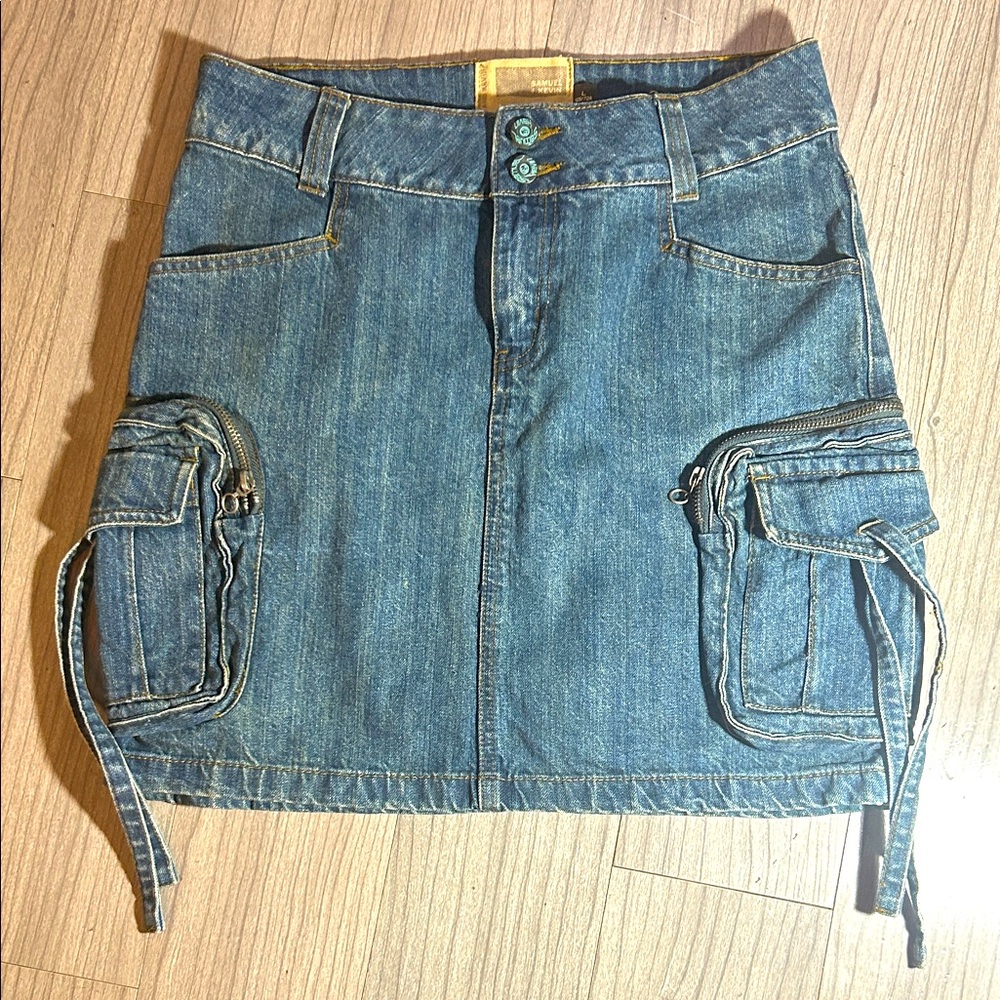 Denim Cargo Skirt with Zippered Pockets, L